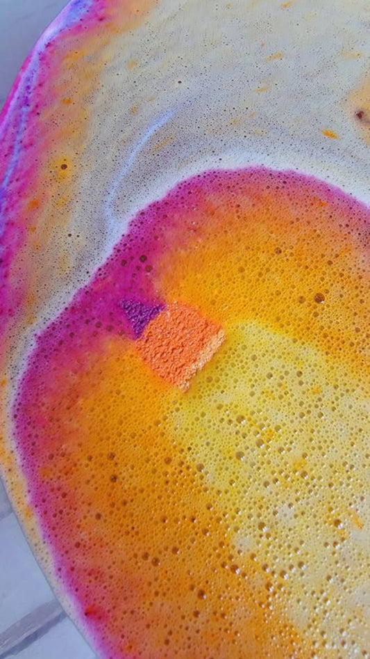 Sunshine Passionfruit Bath Bomb