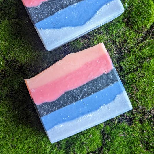 Omni Love Everybody! Artisan Soap Bar